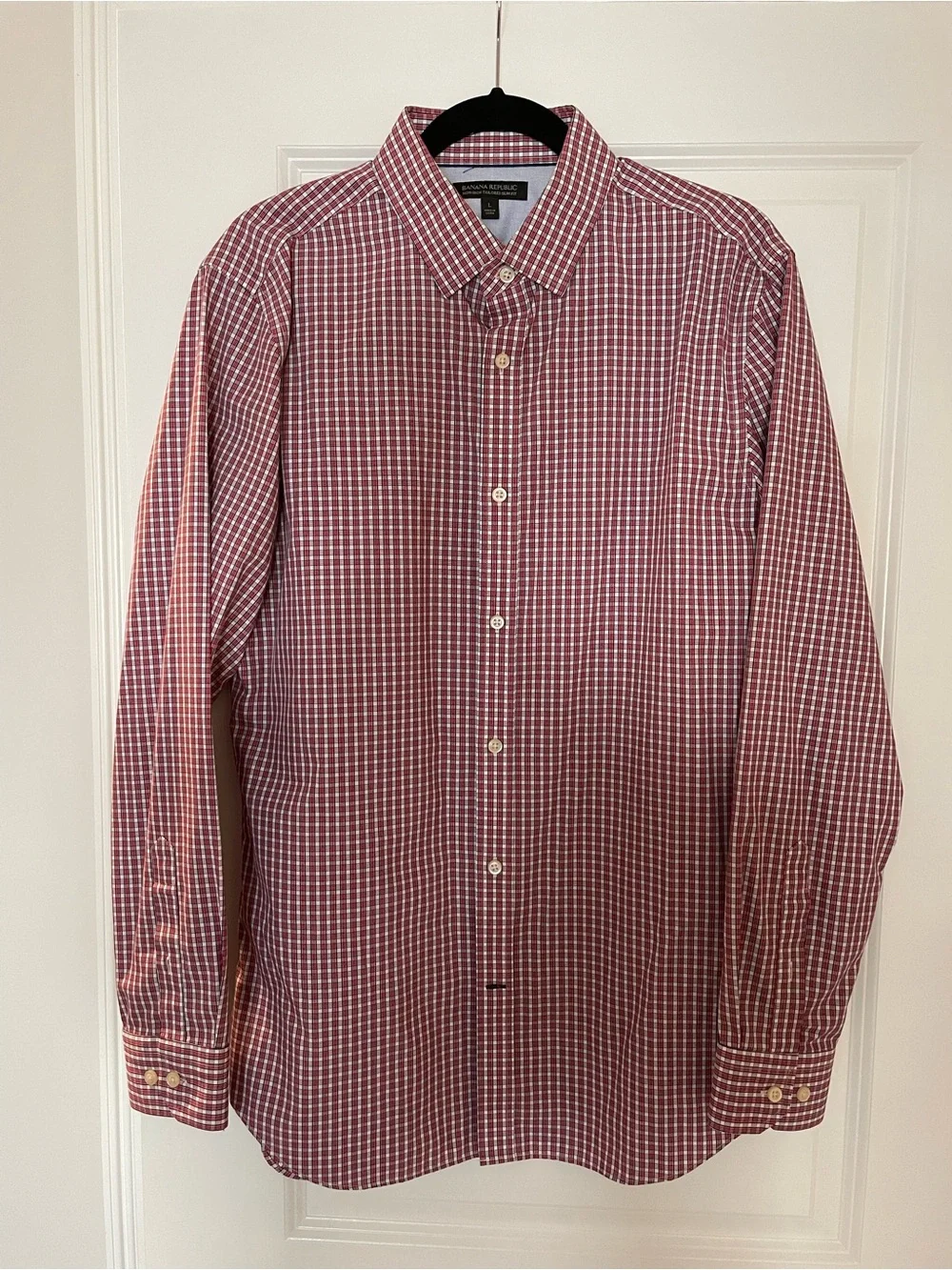 Banana Republic Red & White Check Button-Down Shirt - Large